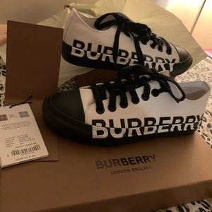 Burberry sneakers super comfy !! New with tags